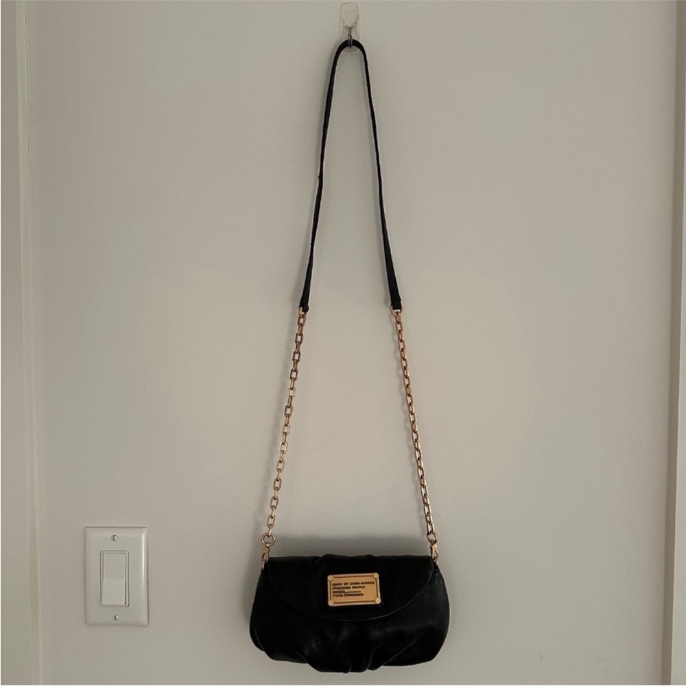 Marc Jacob's Black Crossbody Carly Bag - Picture 5 of 6